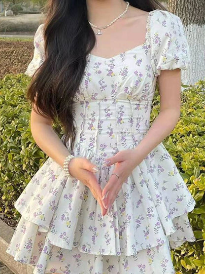 Embrace effortless summer style with a floral high-waist dress inspired by Korean fashion, featuring a flattering fit.