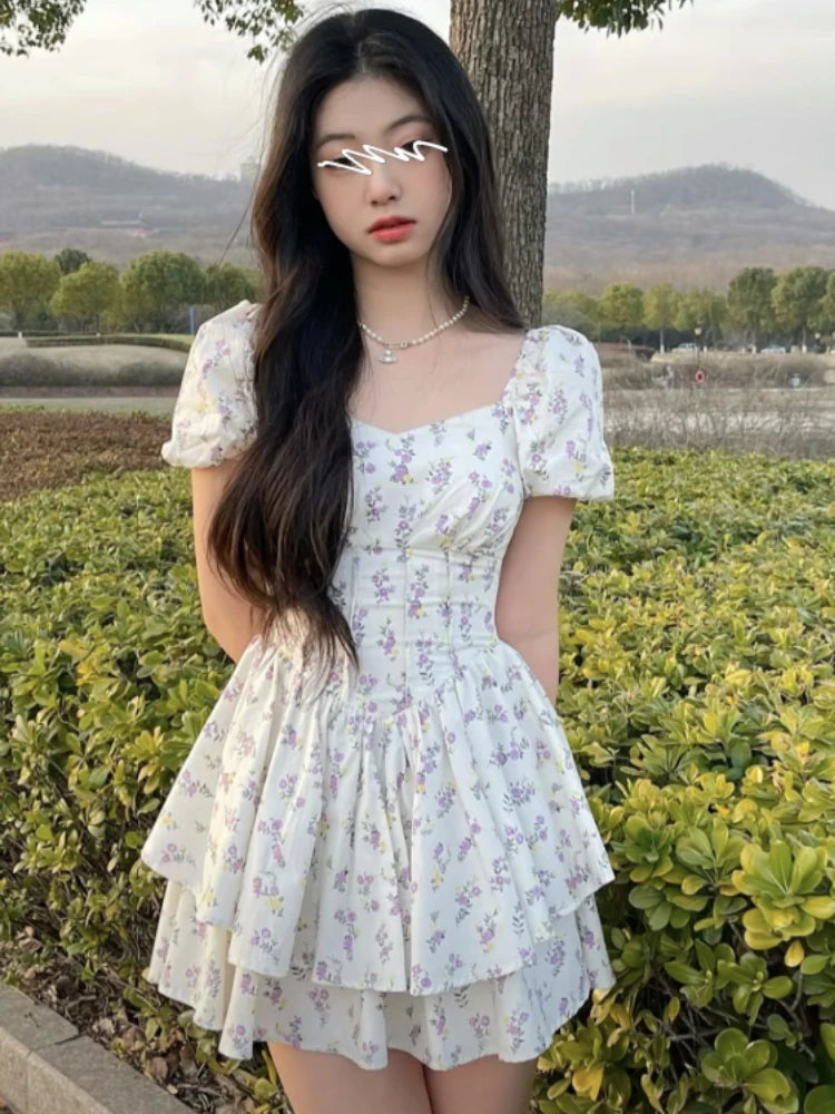 Embrace effortless summer style with a floral high-waist dress inspired by Korean fashion, featuring a flattering fit.