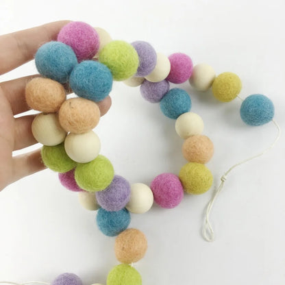 100% Wool Felt Balls Garland lovely Baby Shower Gift 30pc 20mm mint Neutral Garland Nursery Banner Decor kid Rattle Mobiles