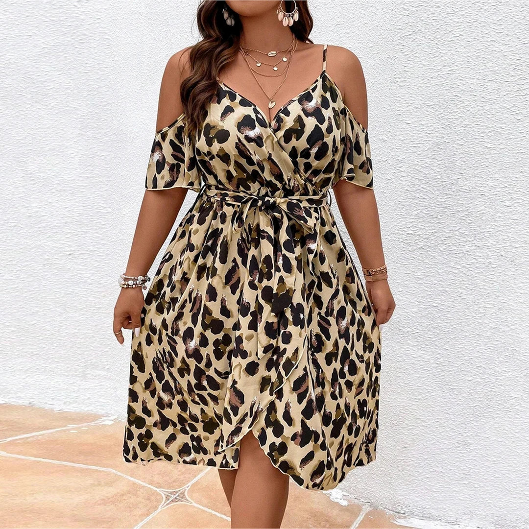 Love bold prints? This Plus Size Leopard Print Midi Dress offers a relaxed fit, V-neck design & detail for an easy summer look.