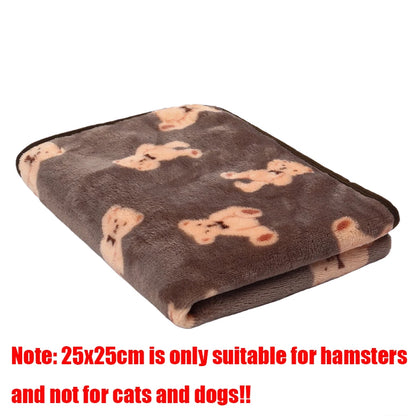 Soft Fluffy High Quality Pet Blanket Flannel Dog Sleeping Blanket Paw Print Pattern Pet Mat Warm Comfortable Blanket for Cat Dog