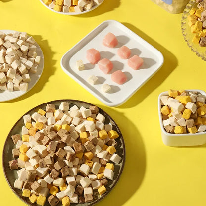 Pet Snack  Whole Meat Freeze-Dried Cat Kitten Staple Food Snacks Chicken Granules Whole Family Bucket Cat And Dog Food