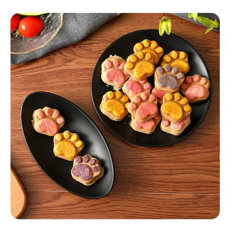 Cat Paw Footprint Shaped Cookies Nutritious and Delicious Freeze-dried Food Pet Interactive Training Rewards Snacks Supplies