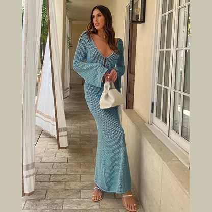 Shop a Deep V Neck Beach Dress online in the USA. Discover chic long-sleeve styles made for stylish beach trips and holidays!